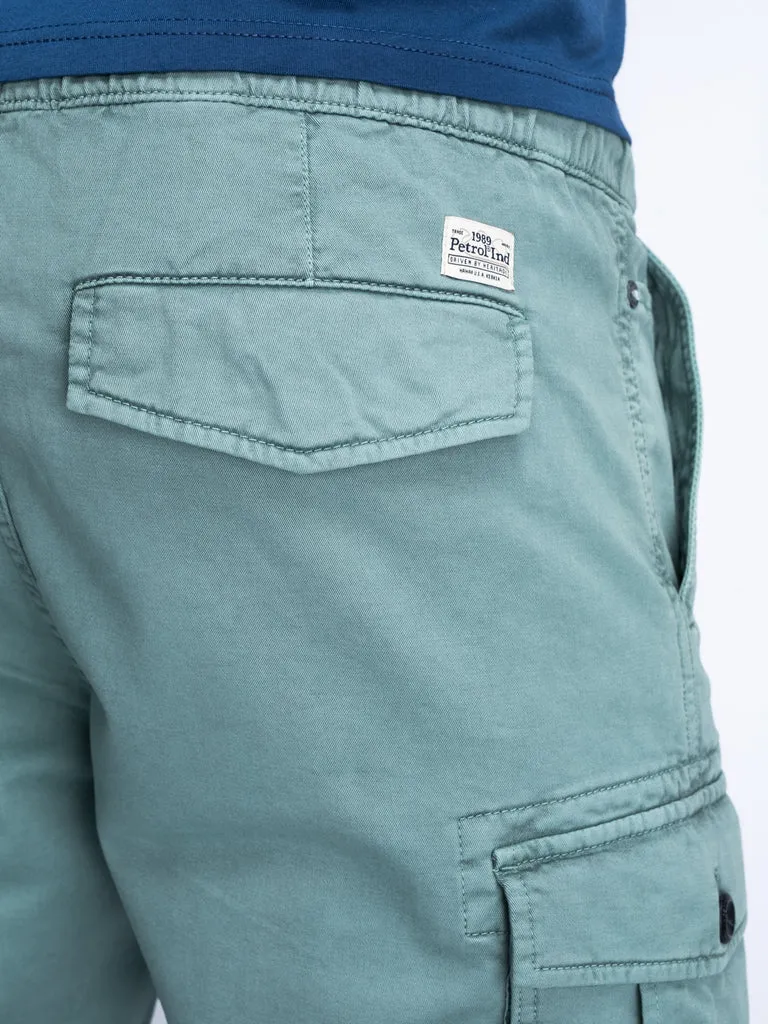 CARGO-SHORTS MIT GÜRTEL-Petrol