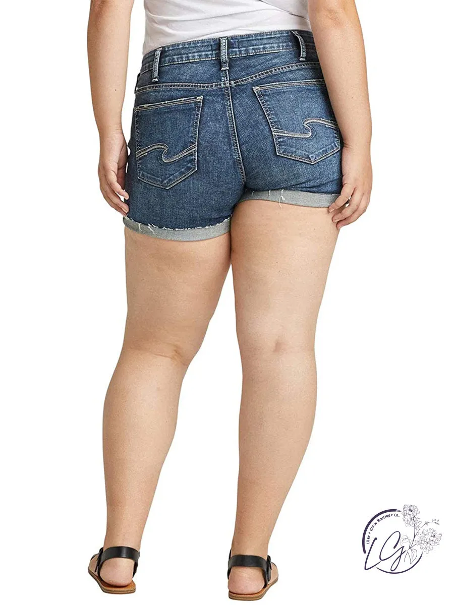 Curvy Suki Mid Rise Short by Silver Jeans