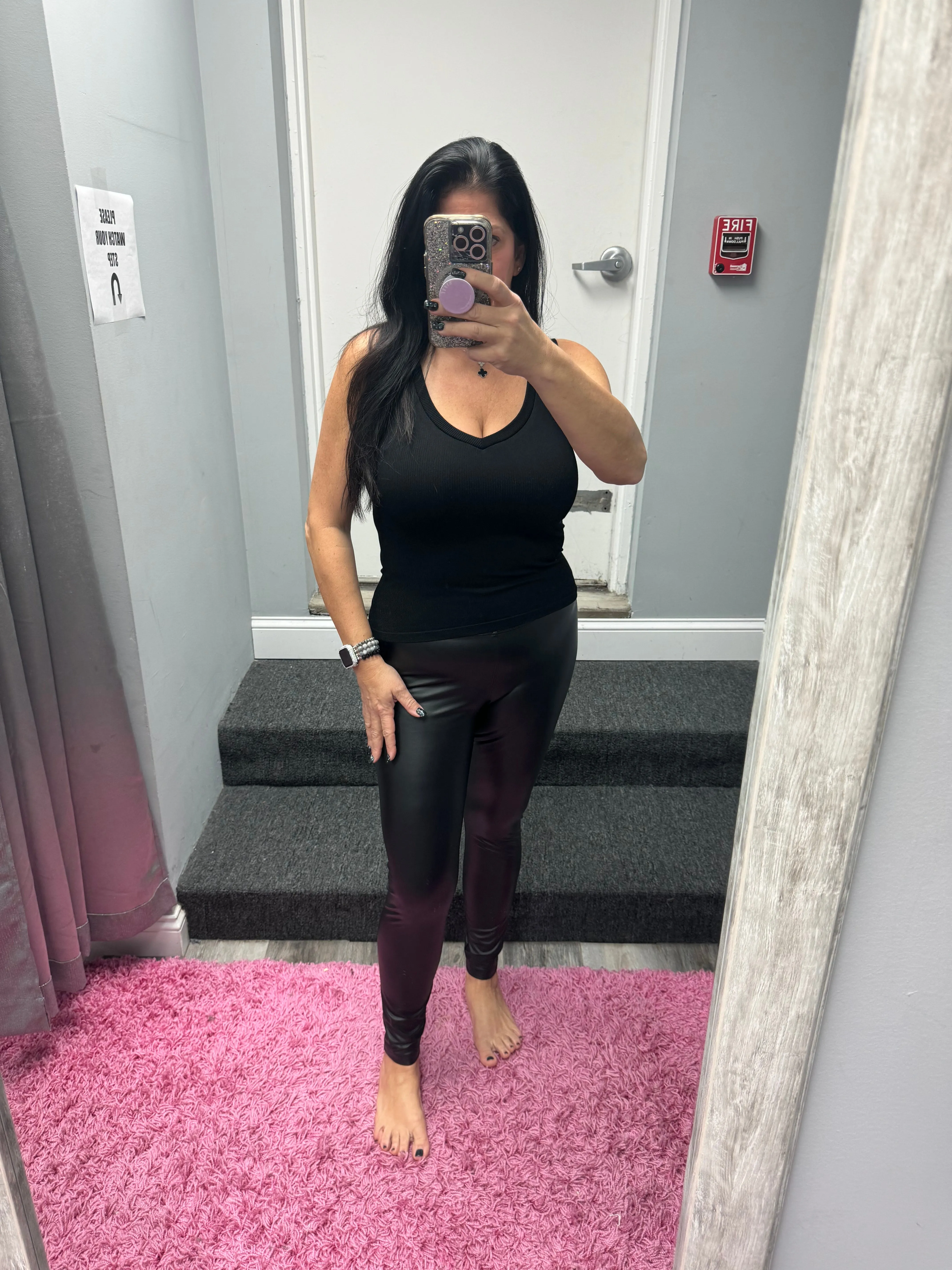 FAUX LEATHER CHIC LEGGINGS - BLACK