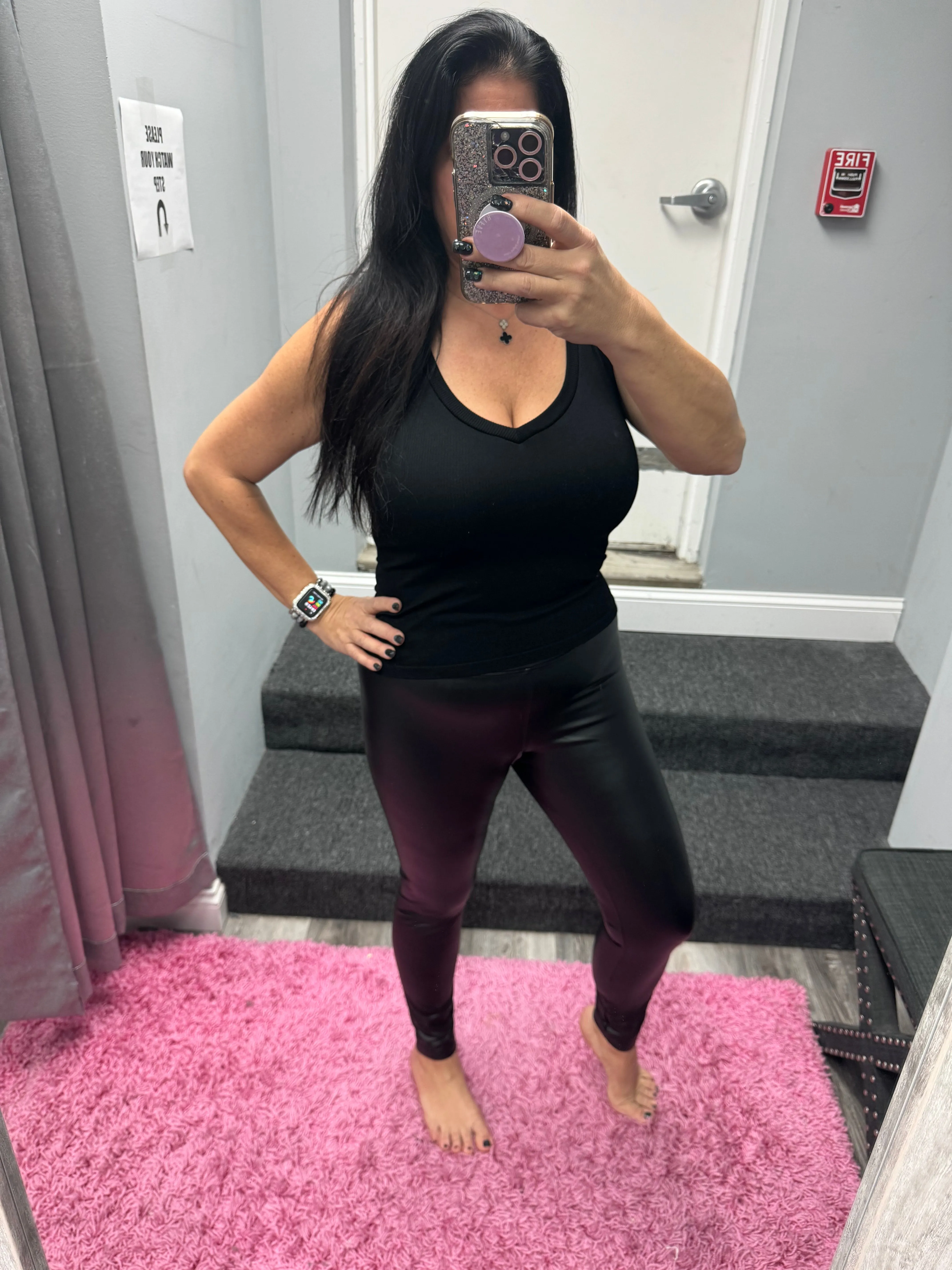 FAUX LEATHER CHIC LEGGINGS - BLACK