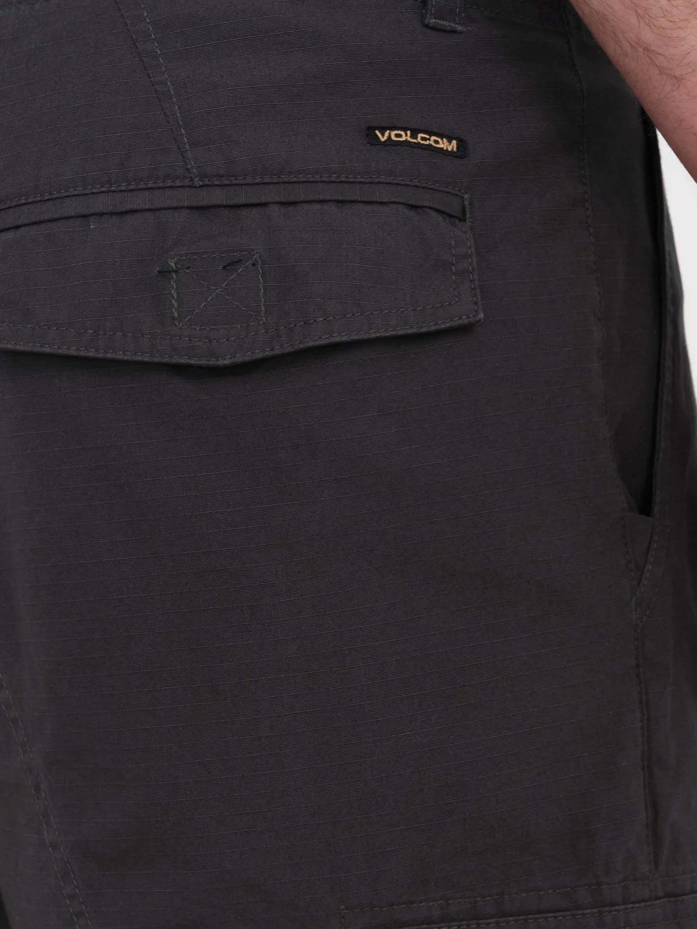 Grande Barracks 22" Cargo Short - ASPHALT BLACK