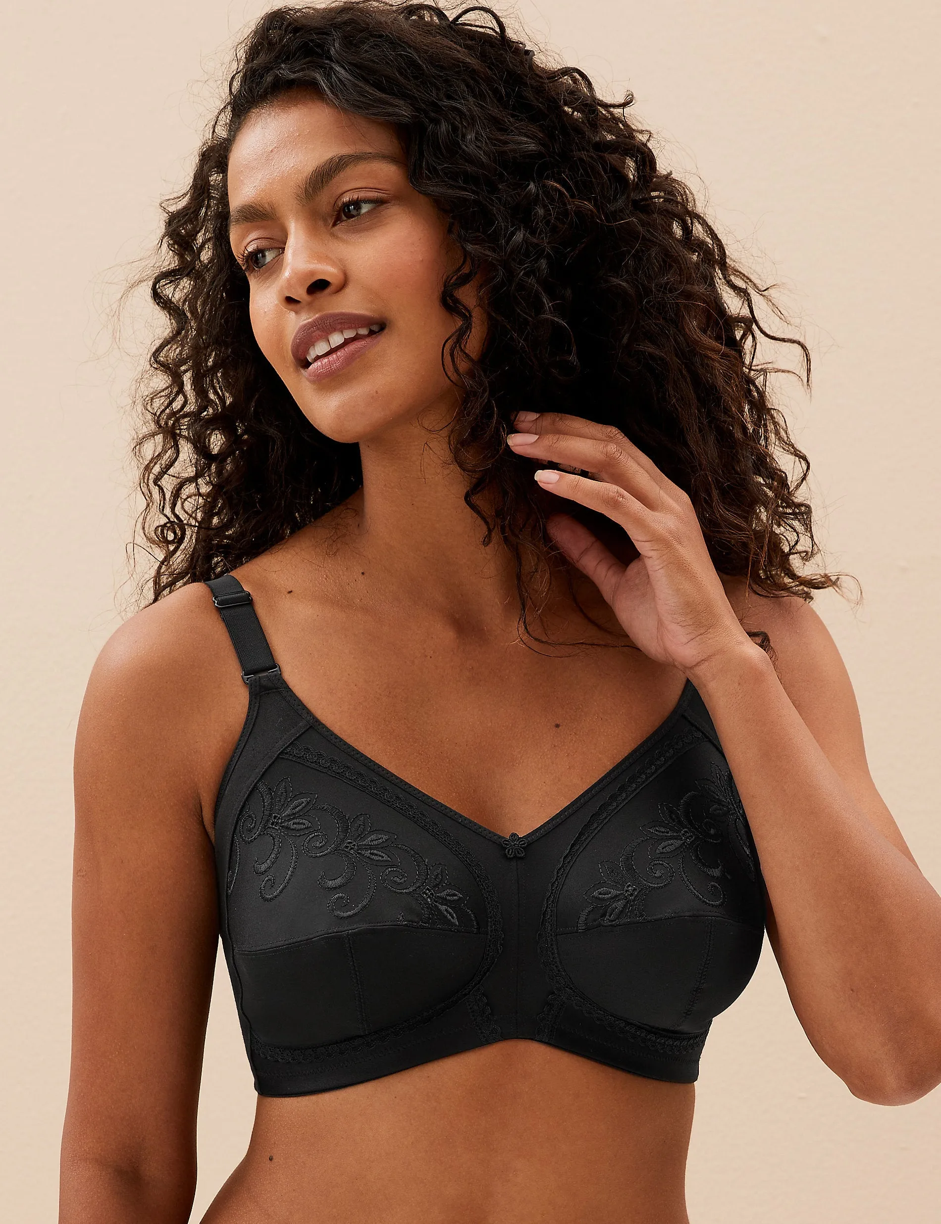 Marks & Spencer DD-K Embroidered Total Support Full Cup Bra, Black