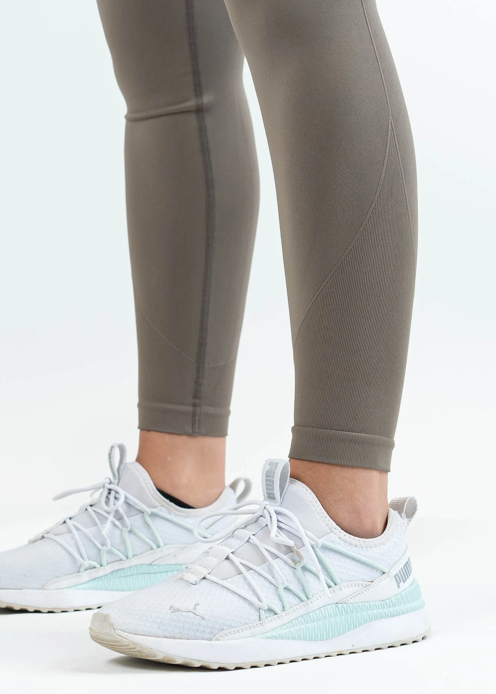 Sculpt Seamless Leggings |  Battlefield Brown