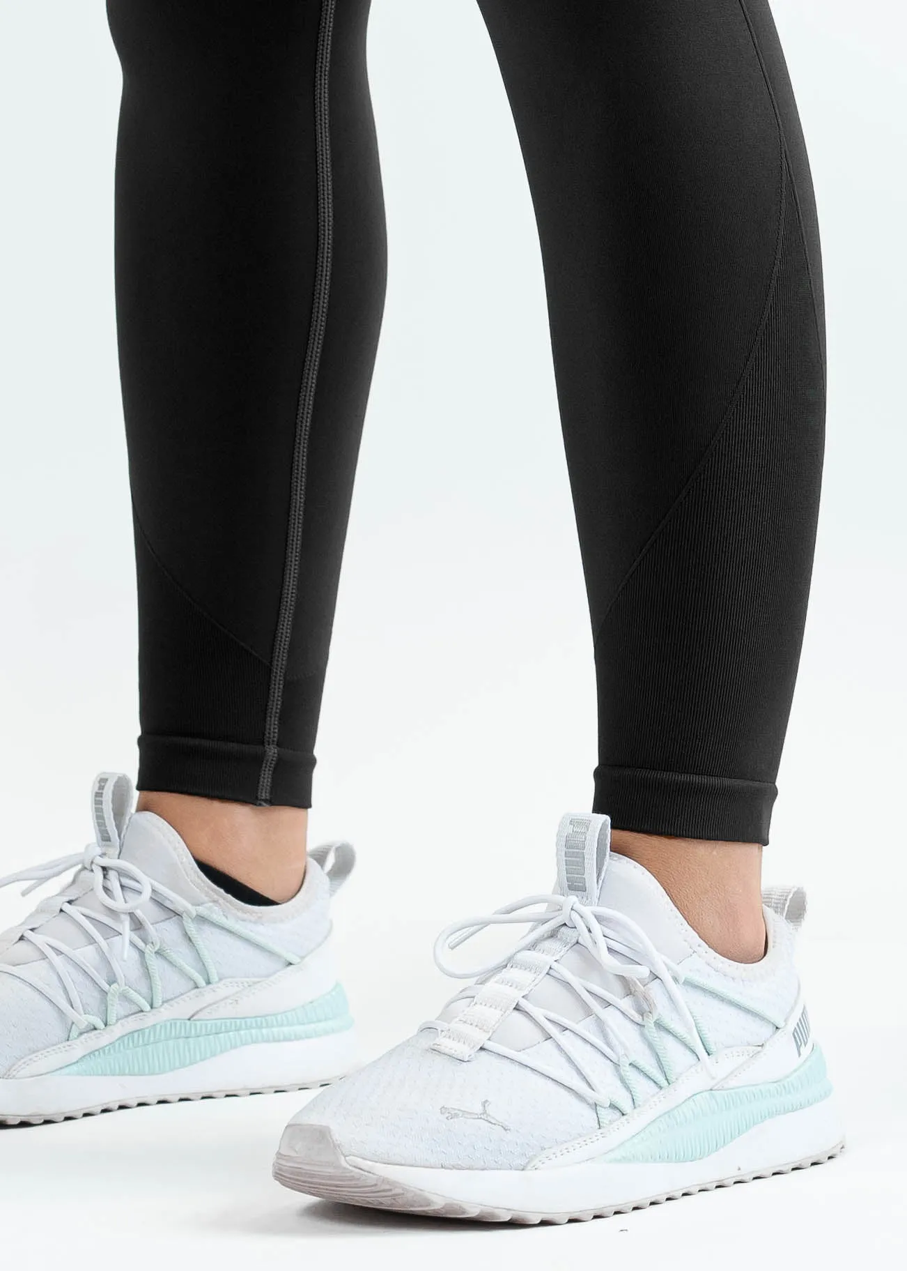 Sculpt Seamless Leggings |  Blackout