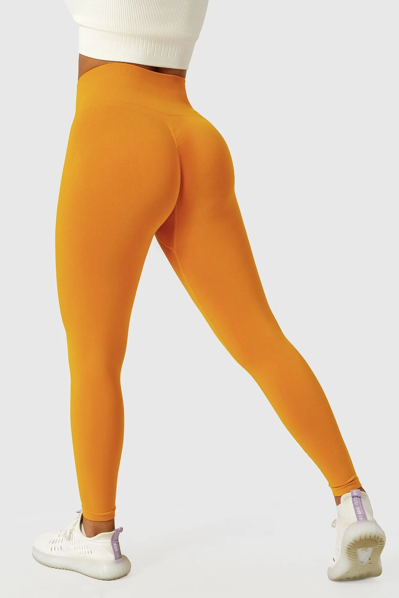 Seamless High-Rise Scrunch Legging